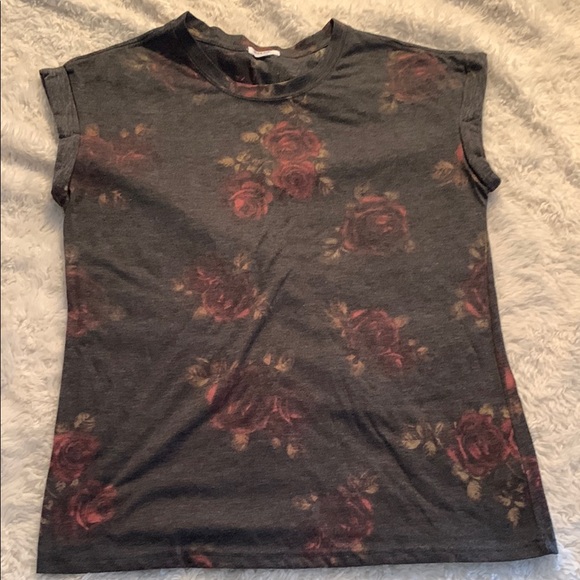 Ardene Tops - Ardene Black Fitted Cap Sleeve Roses Design T-Shirt